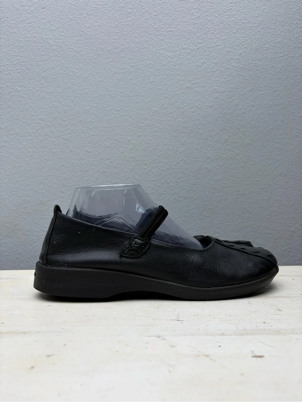 Arcopedico Shawna Black Leather Mary Jane Shoes Size 39